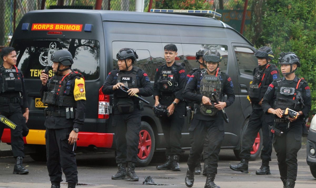 Police say the incident does not meet the criteria for terrorism, but the suspect is charged with bomb threat