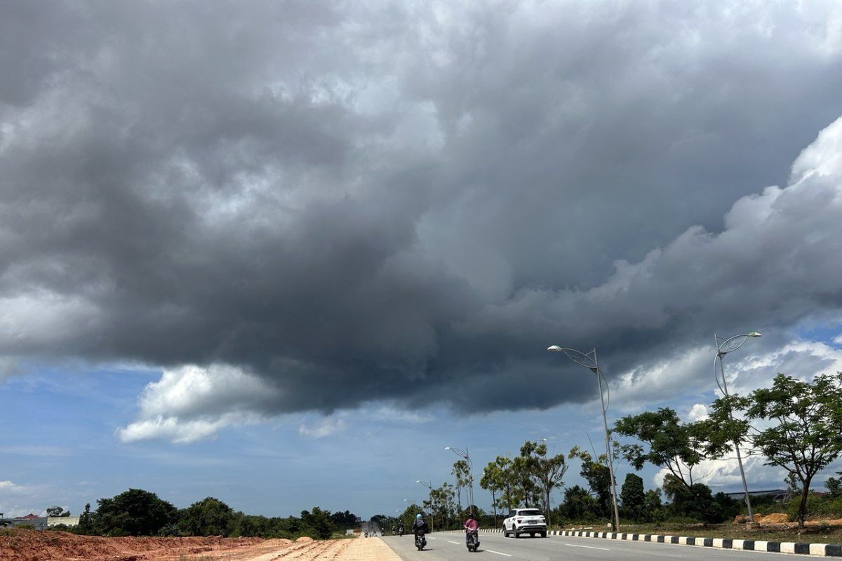 Tuesday, BMKG forecasts Jakarta to be cloudy throughout the day