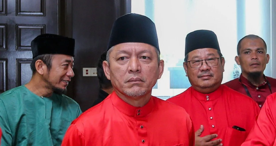 Three senior BERSATU leaders in Terengganu resign
