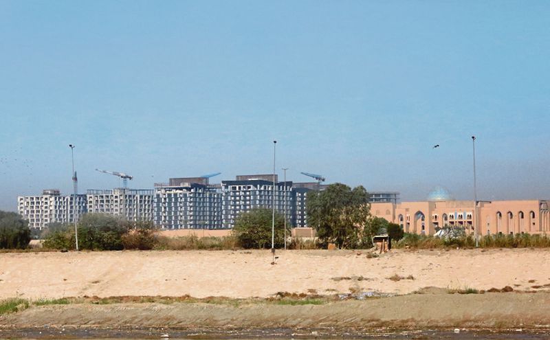 Baghdad Green Zone hit by massive raids as MPs, officials held