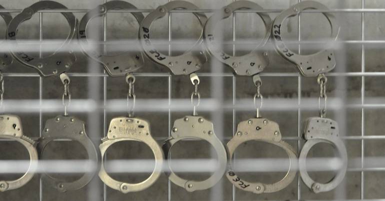 Research in Angola holds 3 people for death of brasilei