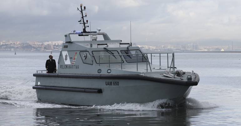 Found missing young body at Alcântara Bay