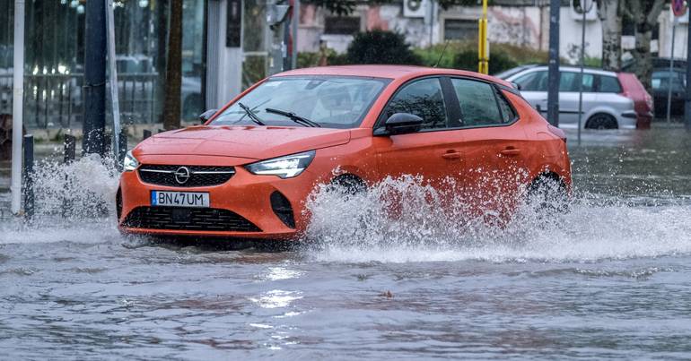 IPMA updates weather warning criteria for thunderstorm