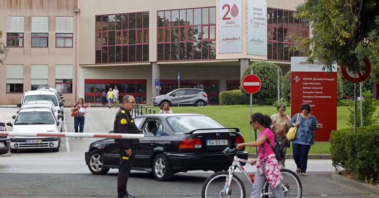 Urgent patients wait more than nine hours
