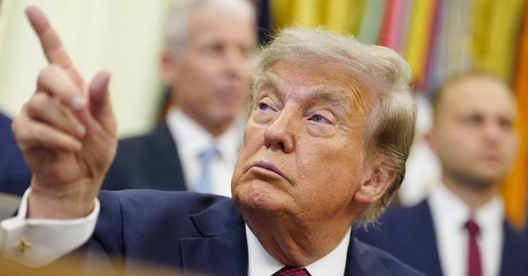 Trump withdraws automatic citizenship from born in the USA