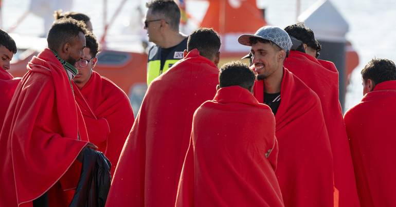 Intercepted 50 immigrants coming to Balearic