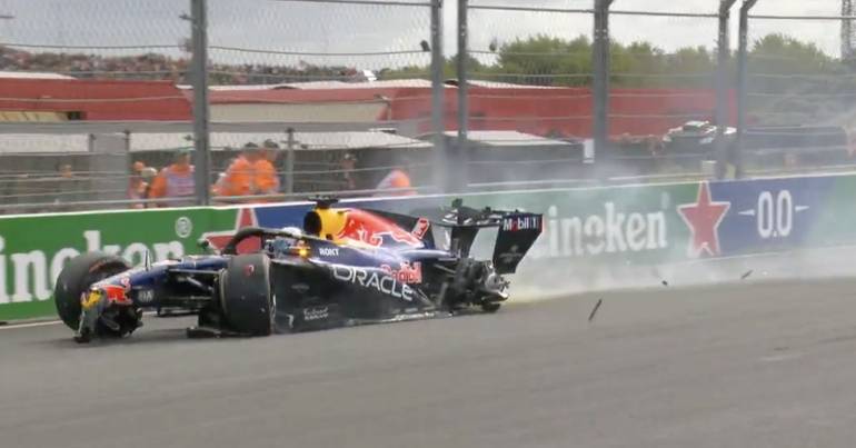Verstappen accident interrupts GP from the Netherlands
