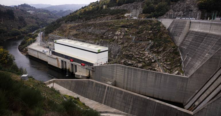 Quercus or IMI for dams and denounces inequality