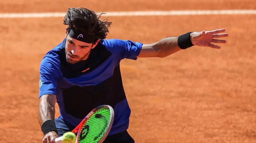 Tenista Gastão Elias ends career after Lisbon Belém Open