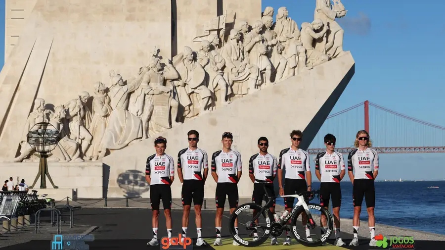 Volta a Portugal has 17 teams and 119 cyclists