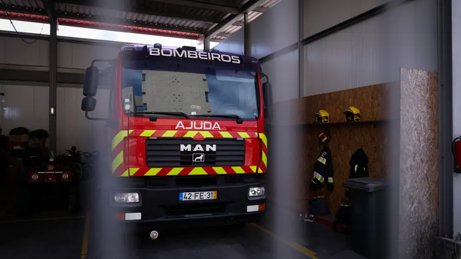 Fire at Lisbon High forced the court in the North-South Axis