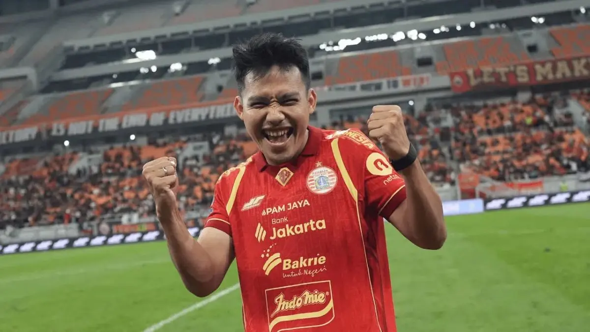 The Indonesian club and the winger agreed to a new deal, with coach Shin Tae-yong playing a role in the extension