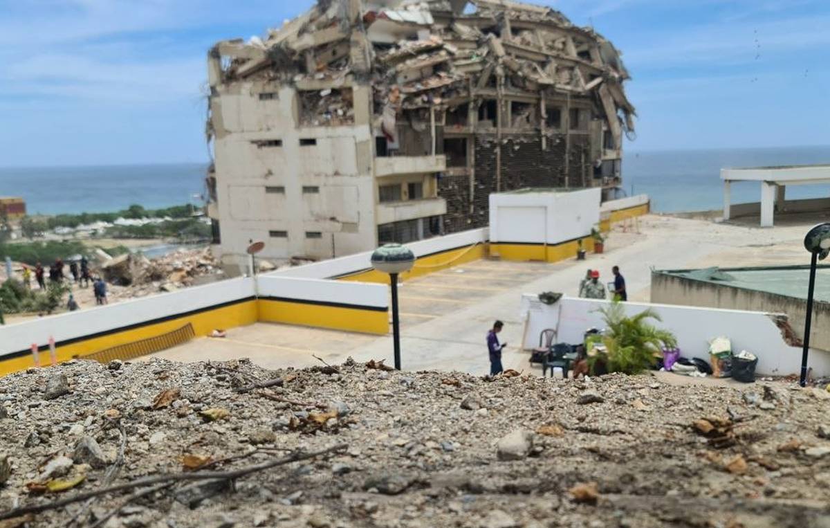 Venezuela earthquake death toll now at 5,208