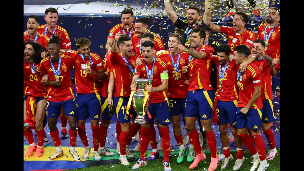 Spain beats Argentina 1-0 to win World Cup