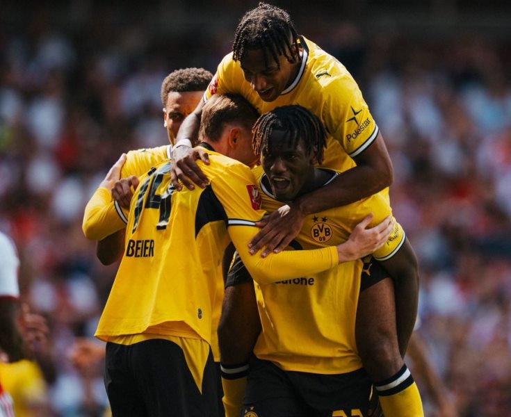 Dortmund stun Arsenal in five-goal thriller to lift Emirates Cup