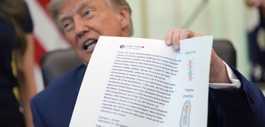 Donald Trump Sued for Premium Access to Truth Social