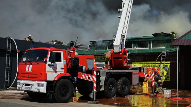 A drone attacked a Wildberries warehouse in Tula region, one person injured