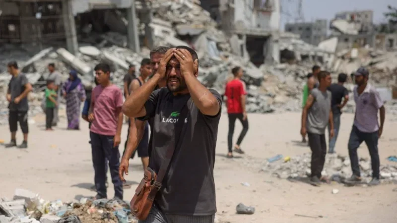 The occupation planes target Gaza. And the fall of martyrs and wounded