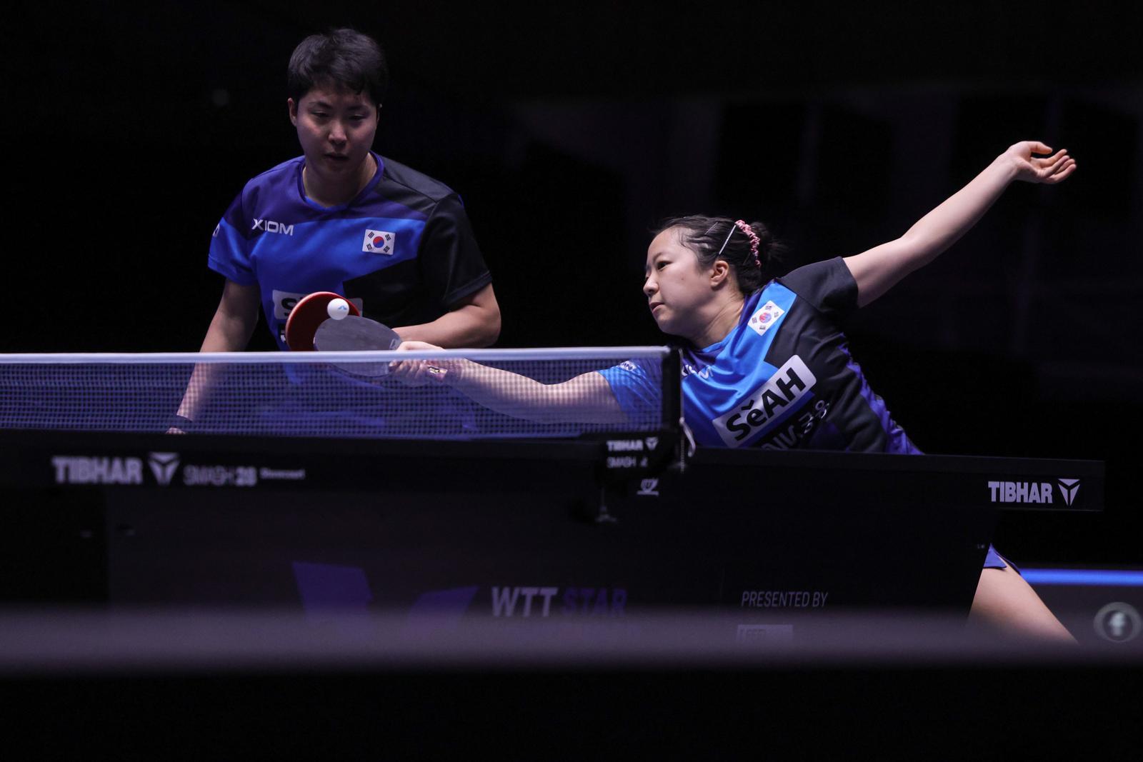 The world No. 1 mixed doubles pair won 3-2 in the final in Ontario, California, on February 4