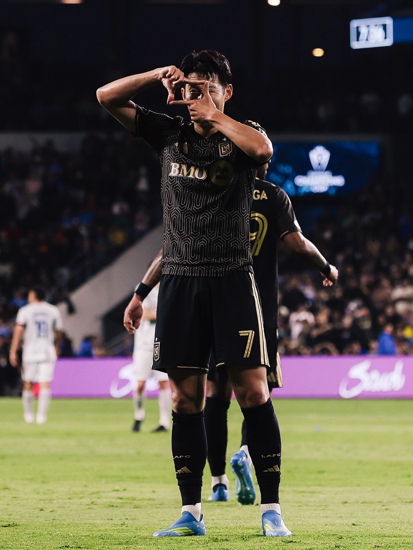 Son Heung-min scores first league goal in rivalry match against LA Galaxy... shakes off World Cup disappointment