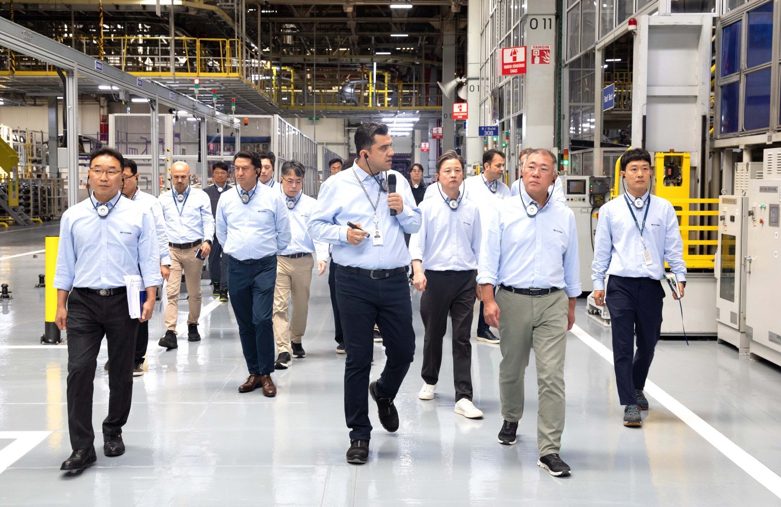 Chung Eui-sun visited the automaker's oldest overseas plant in Izmit to discuss local production and sales strategy for the small EV