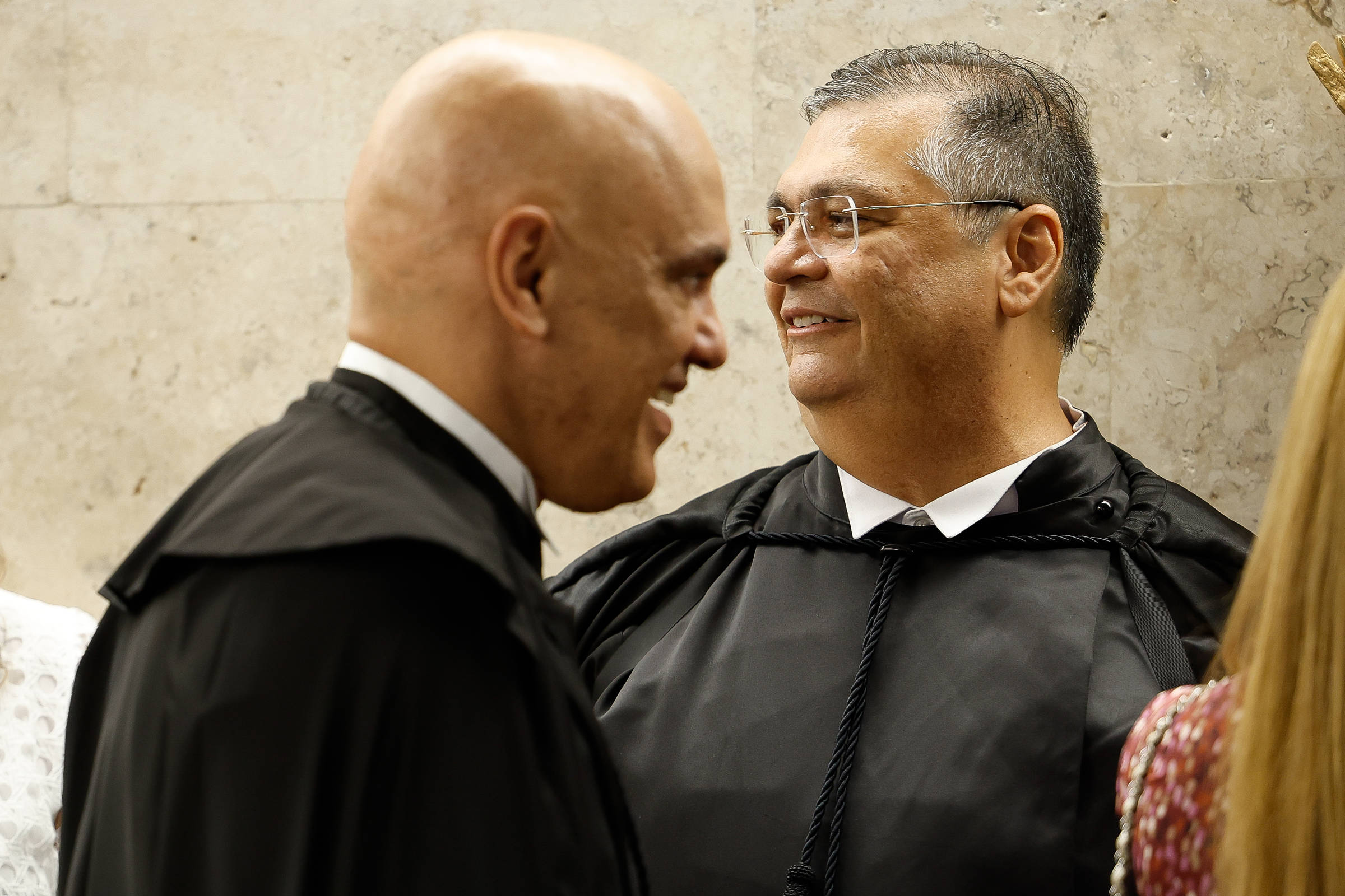 Folha de S.Paulo — Em Cima da Hora