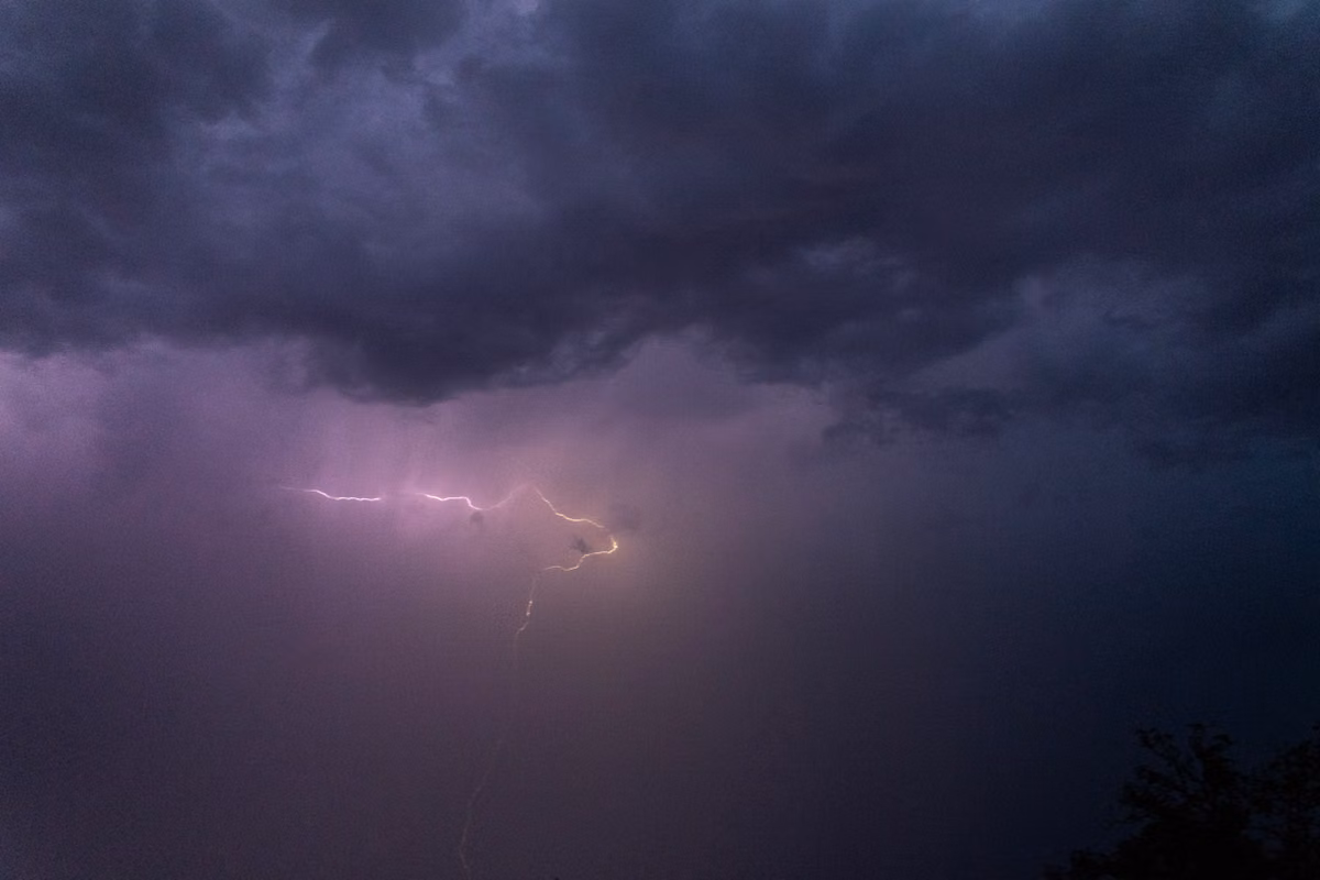 Hail, gusts of wind... Nine departments of the Southwest in vigilance orange thunderstorms Monday