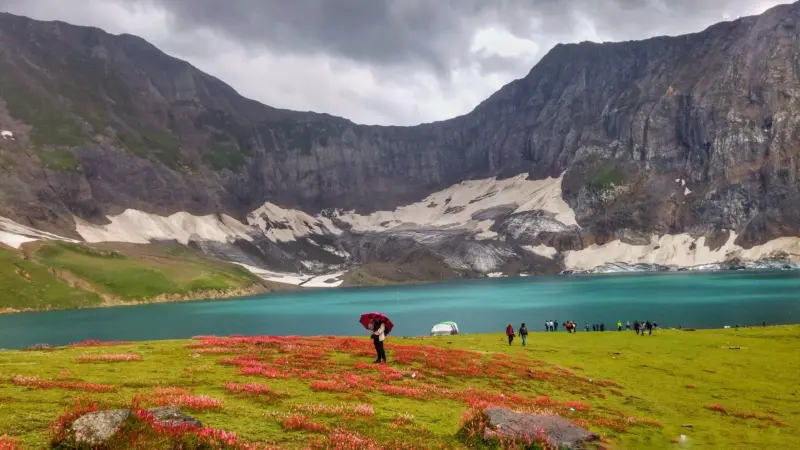 The lakes that should not exist in Pakistan’s mountain ranges