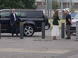 Kate's chat with cancer-stricken Sir Chris Hoy caught on camera as she keeps William and her children waiting