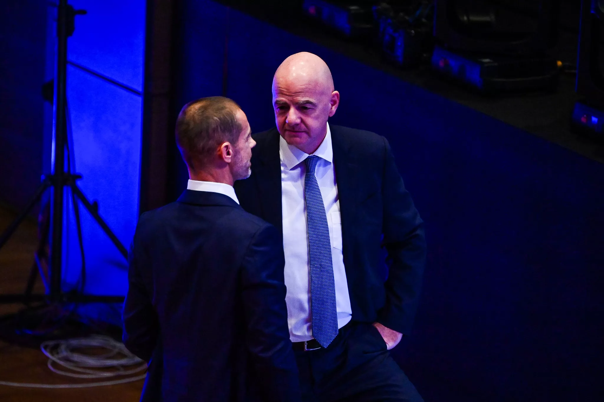 Private investors in Fifa: "Keep the evidence", UEFA threatens Infantino and Fifa with prosecution