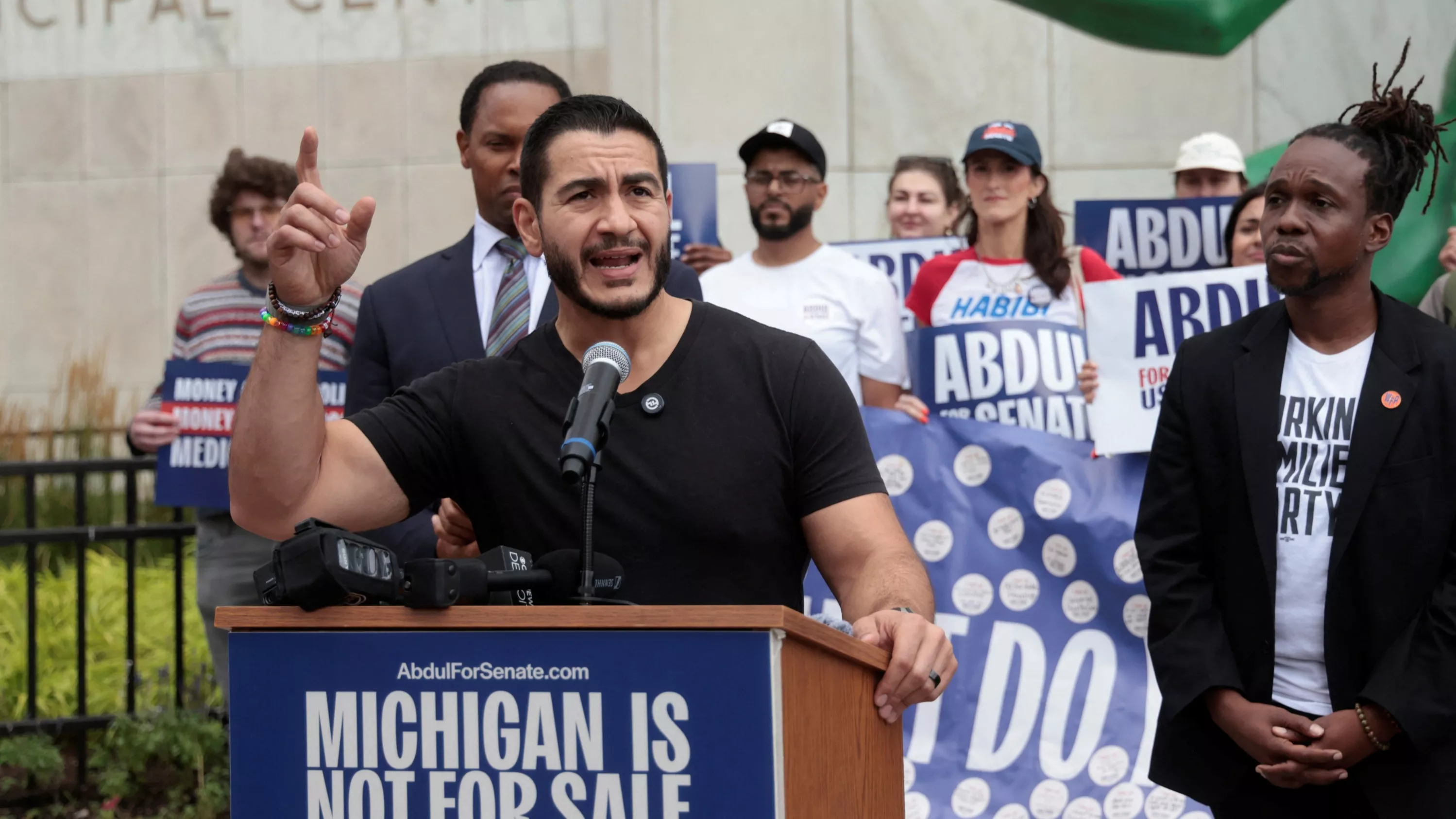 Progressive Abdul El-Sayed projected to win Michigan Democratic Senate primary