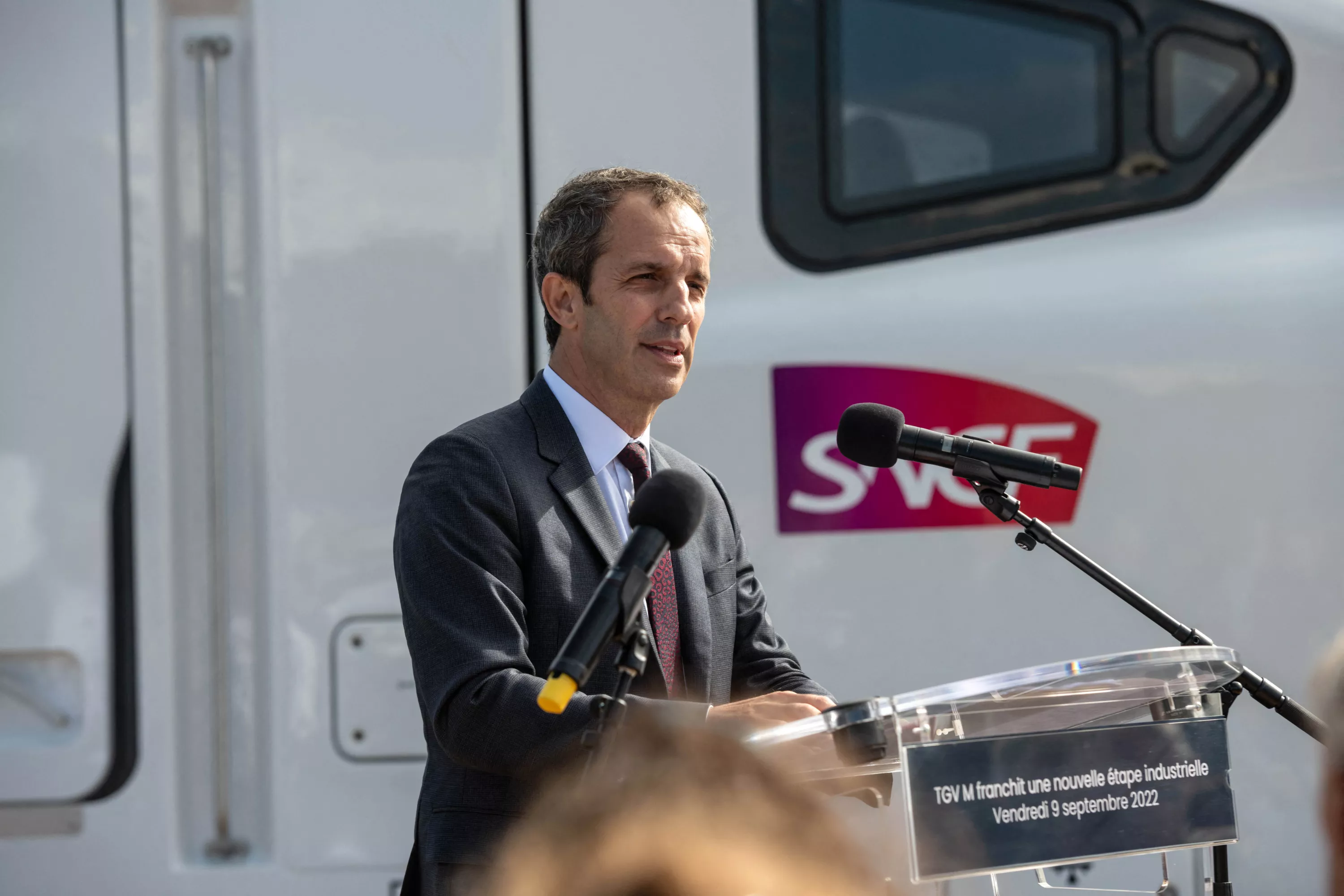 Transport. The CEO of SNCF Voyageurs, architect of the opening to competition, ousted by Jean Castex