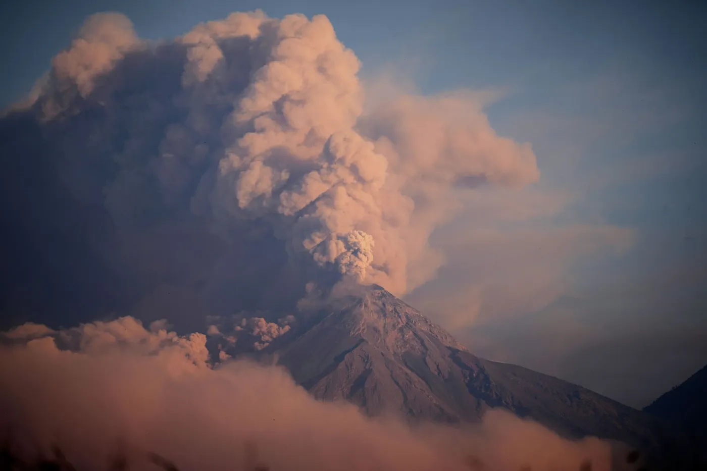 Fuego eruption in Guatemala: where is the greatest volcanic risk?