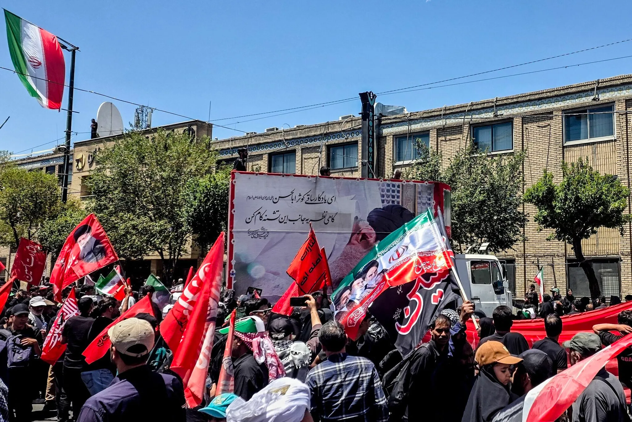 War in Iran: Washington strikes, Tehran responds in the Gulf... The review of Thursday 9 July
