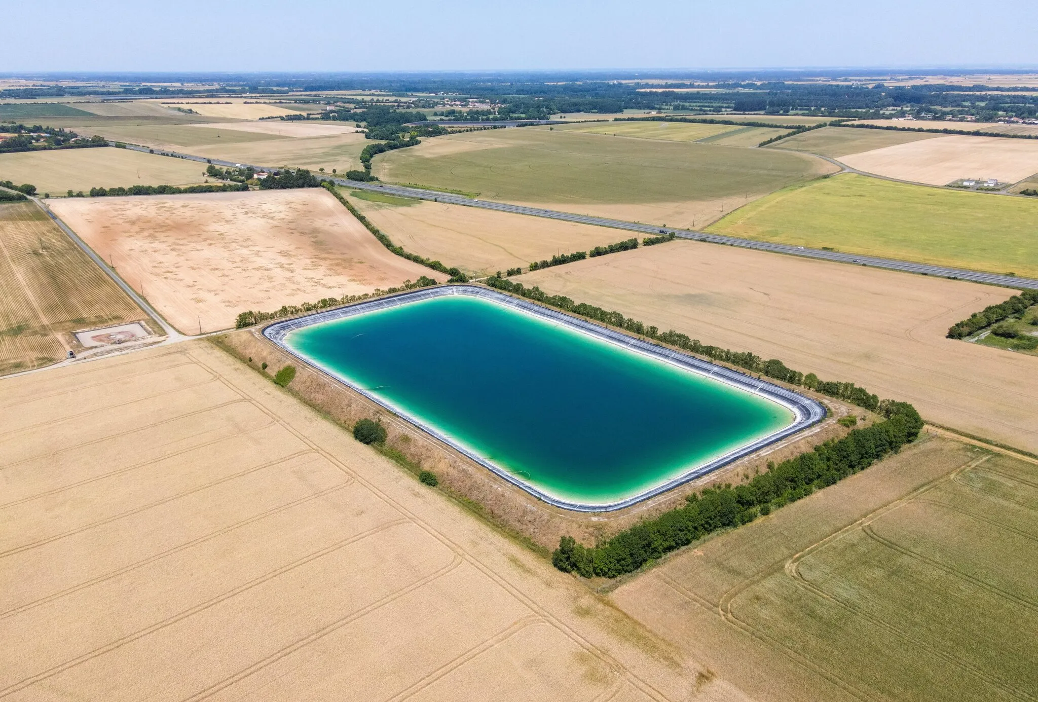 Store water in winter, an imperative in the face of drought?
