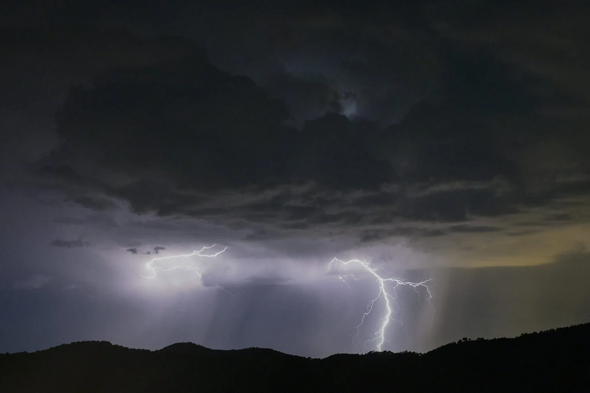 Thunderstorms: 20 departments placed in orange watch this Monday