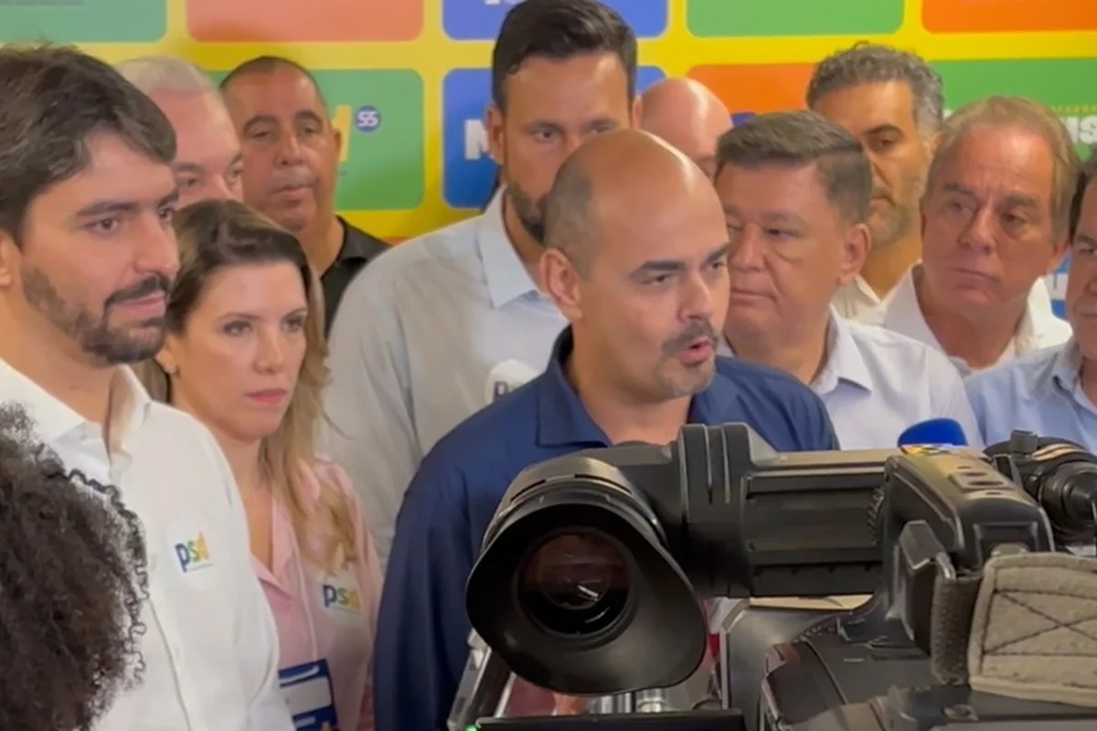 The suspicious links of Flávio Bolsonaro's possible candidate to the Minas Gerais government