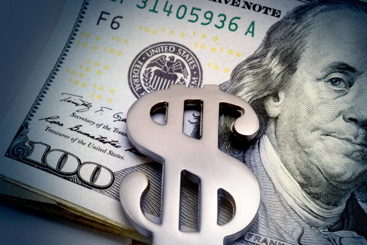 Dollar drops and Exchange fires with repo of US Treasury bonds