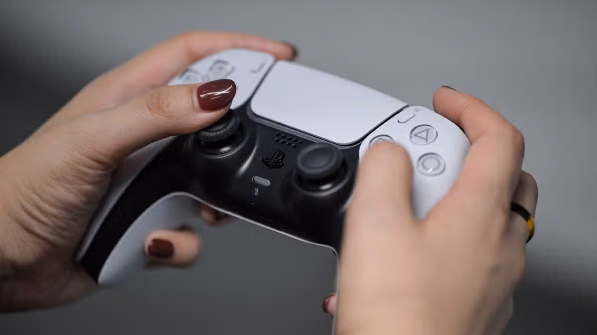 Playstation down updates: Thousands of gamers frustrated as unable to connect to server
