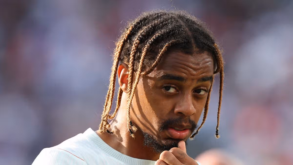 Bradley Barcola Liverpool transfer latest as Reds step move for No.1 priority