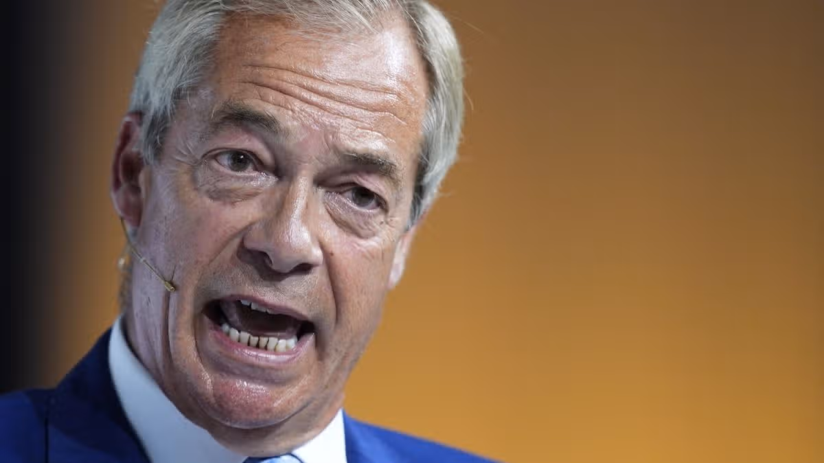 Man arrested 'for threatening to shoot Nigel Farage'