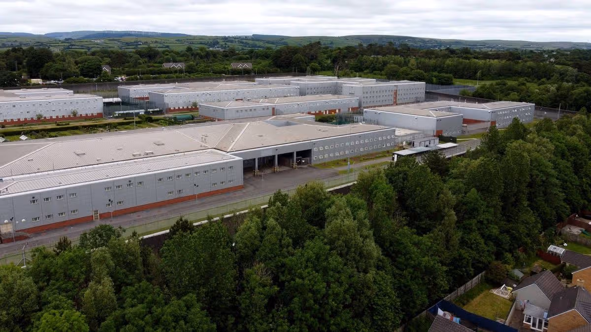 Woman tried to smuggle drugs into Welsh prison in her underwear
