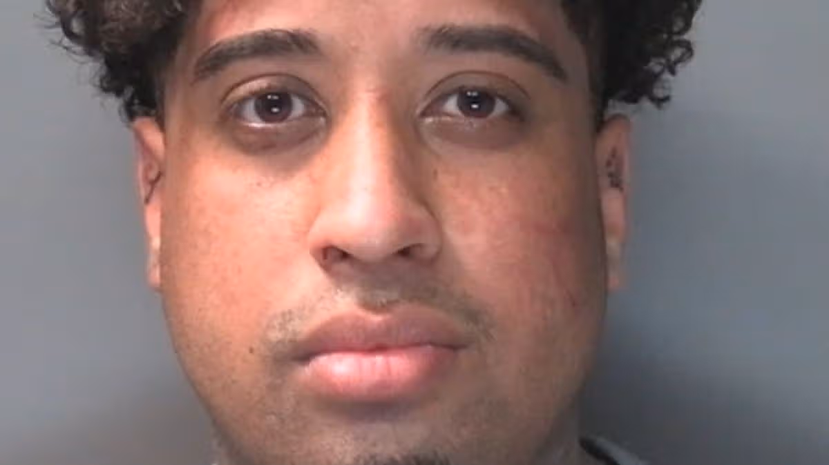 Dad-to-be who keeps getting caught dealing drugs is back behind bars