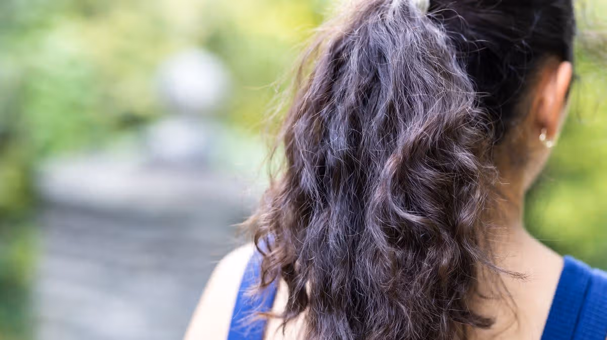 Hair expert warns hot weather could be causing your hair to fall out