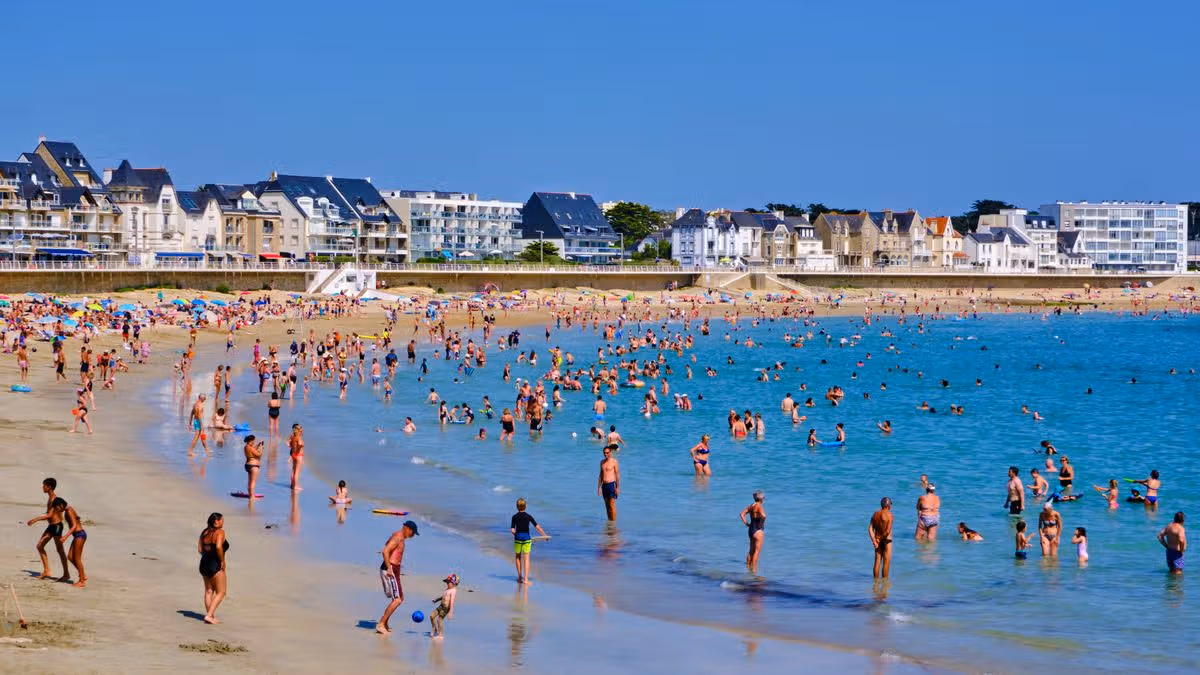 This 'innocent' holiday souvenir could give France holidaymakers huge £1,300 fine