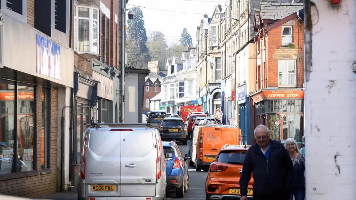 Police issue warning before thousands descend on small Welsh town