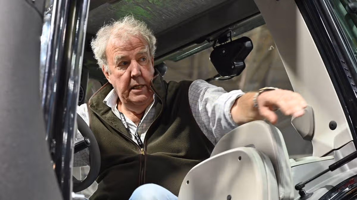 Jeremy Clarkson sends message to fans who keep stealing common item from his pub