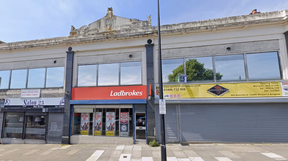 New future planned for historic Barry building that's falling into ruin