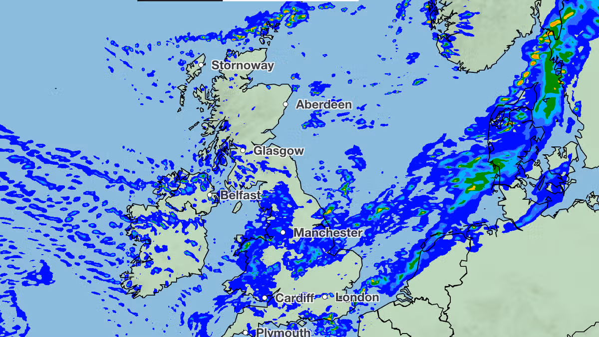 Met Office names 8 UK regions set for heavy rain on Saturday and Sunday - full list