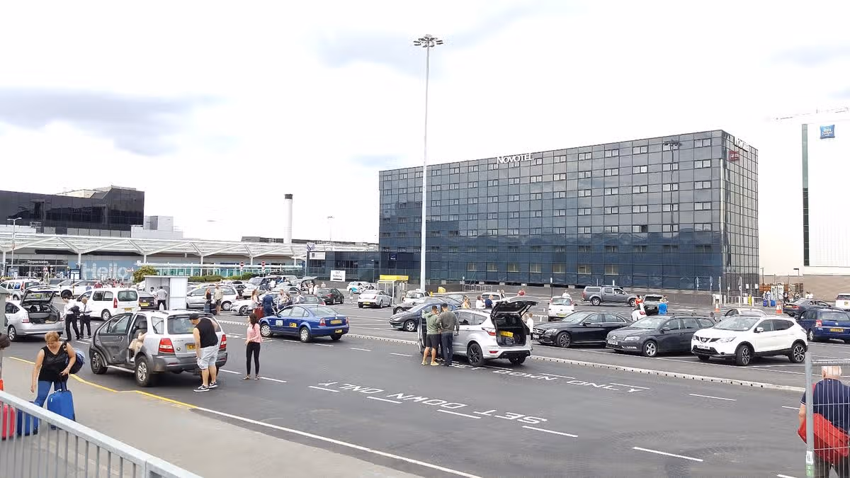 Most expensive airport drop off fees revealed amid huge price spike - but Cardiff is one of the cheapest